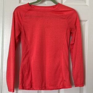 Layer 8 Performance Qwick-Dry Long Sleeve Woman's Active Shirt Size SMALL